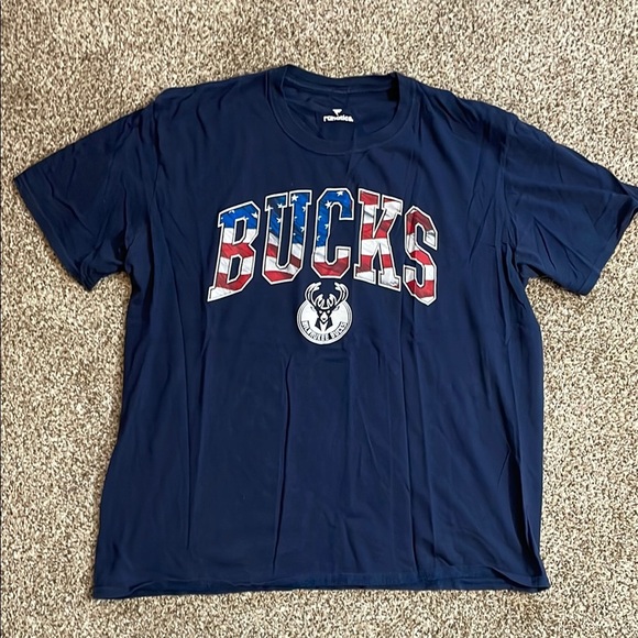 🩵Men's Blue Bucks Short Sleeve Tee - Picture 1 of 1